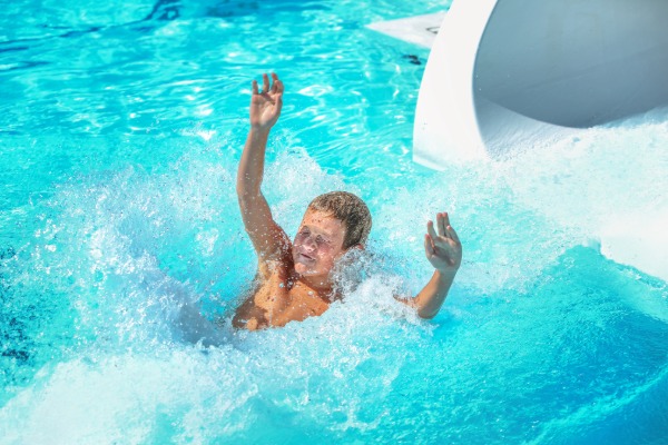 best waterparks near indio boy on waterslide